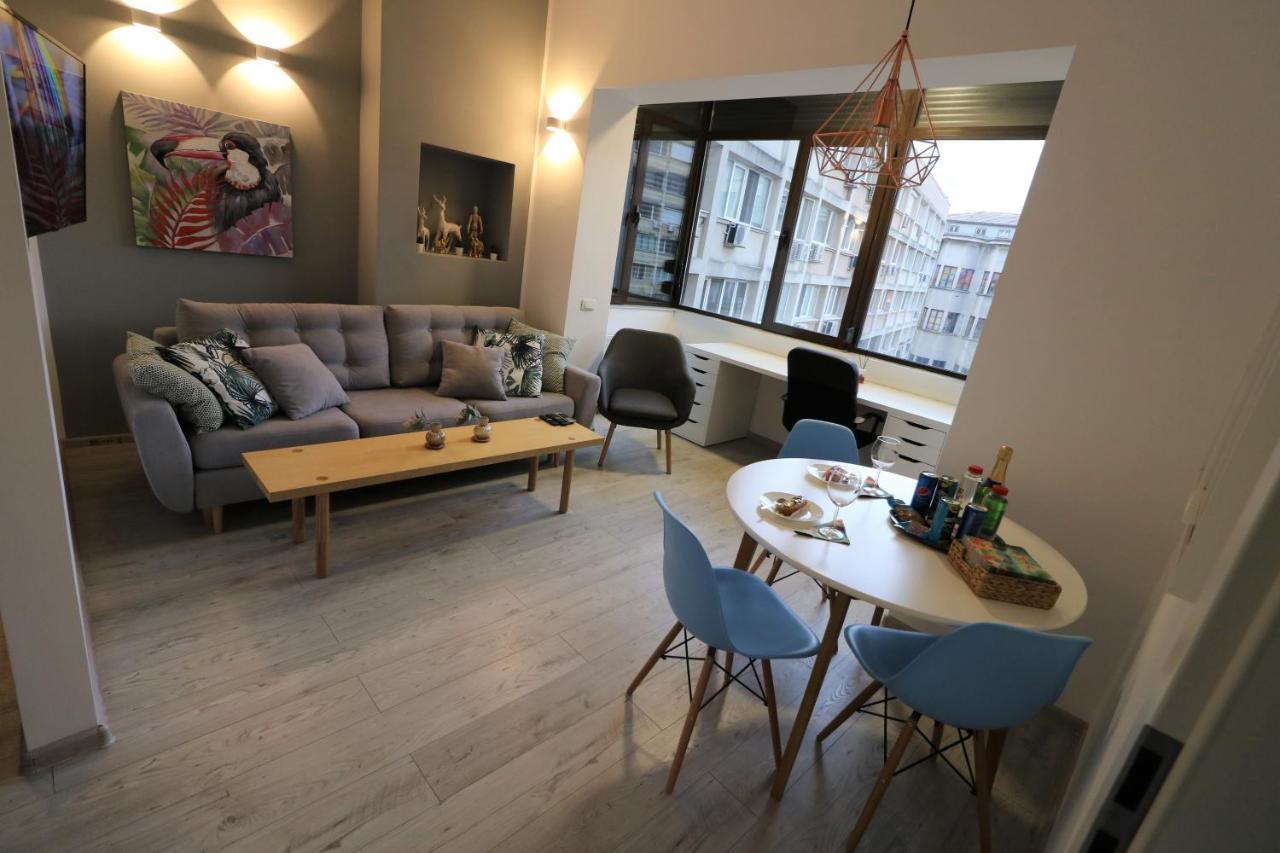 Cozy Novotel Studio - Free Minibar - Quiet & Peace Bukares Bagian luar foto